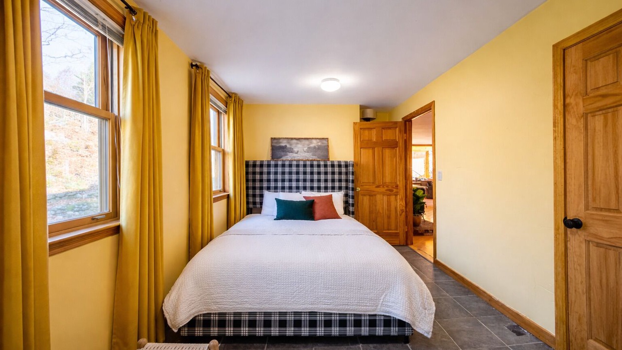 Photo of Bedroom in Bradford