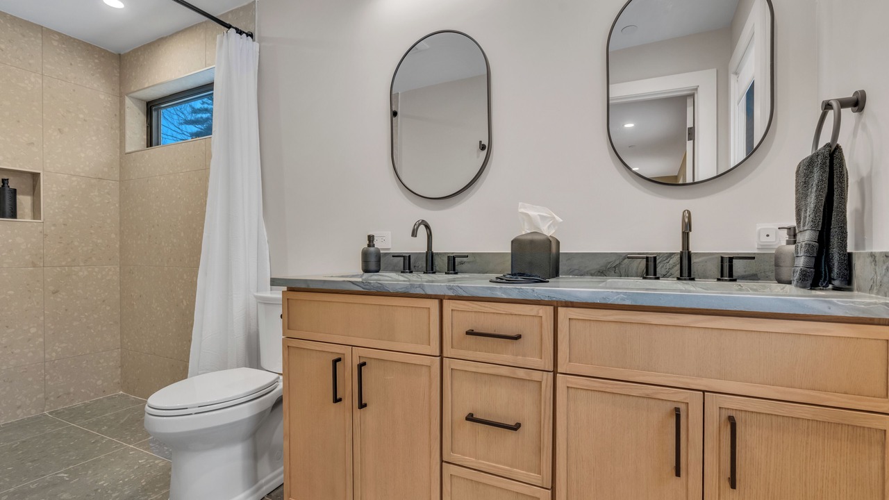 Photo of Bathroom in Alfred