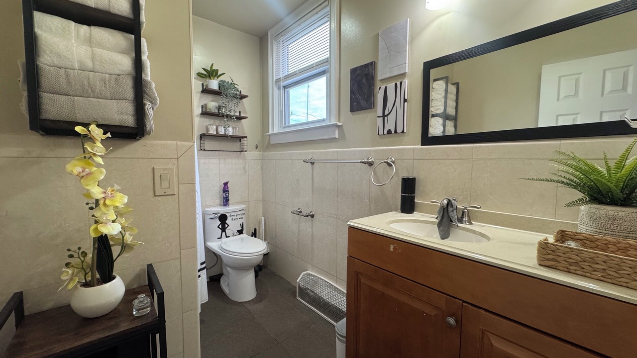 Photo of Bathroom in Forest Hill