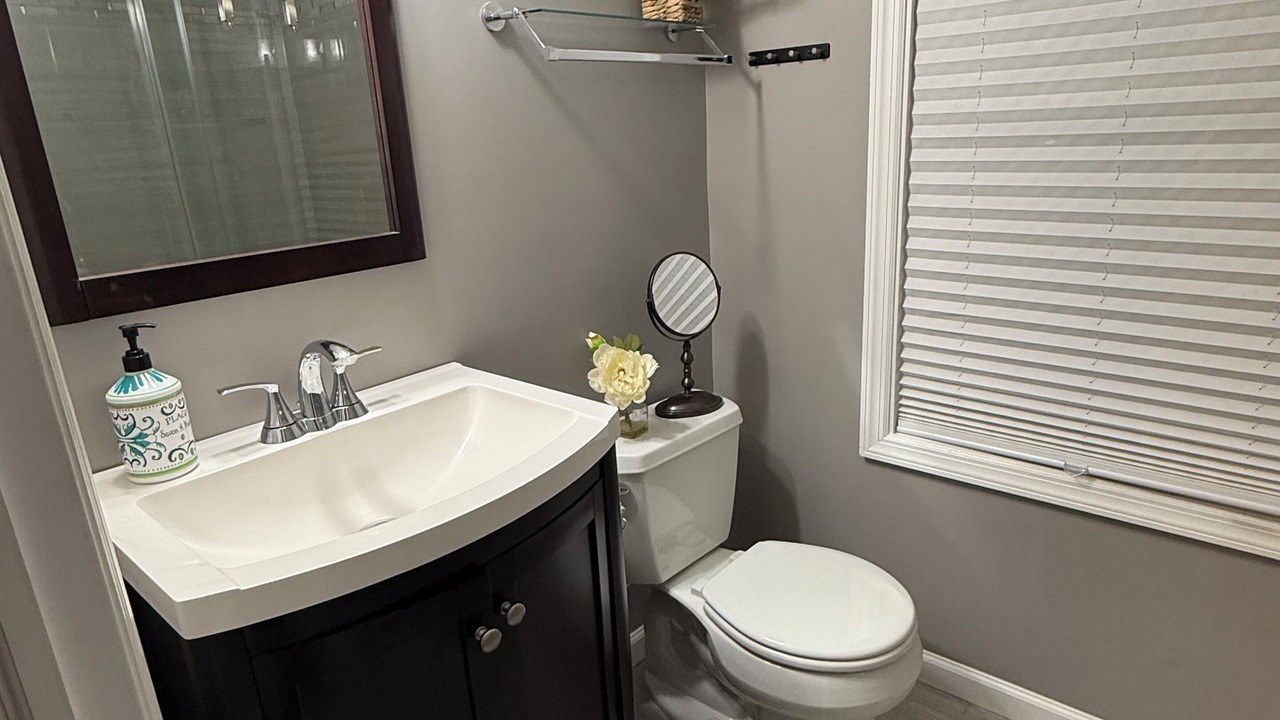 Photo of Bathroom in Beach Haven West
