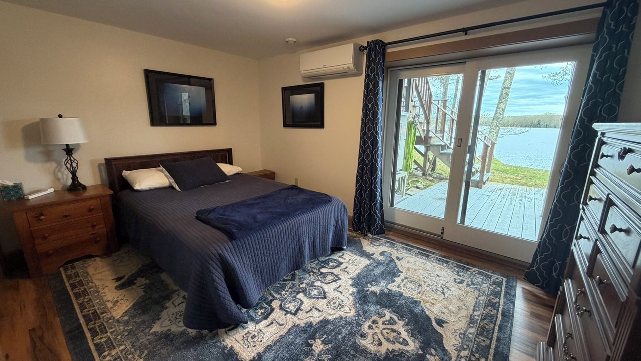 Photo of Bedroom in Warren
