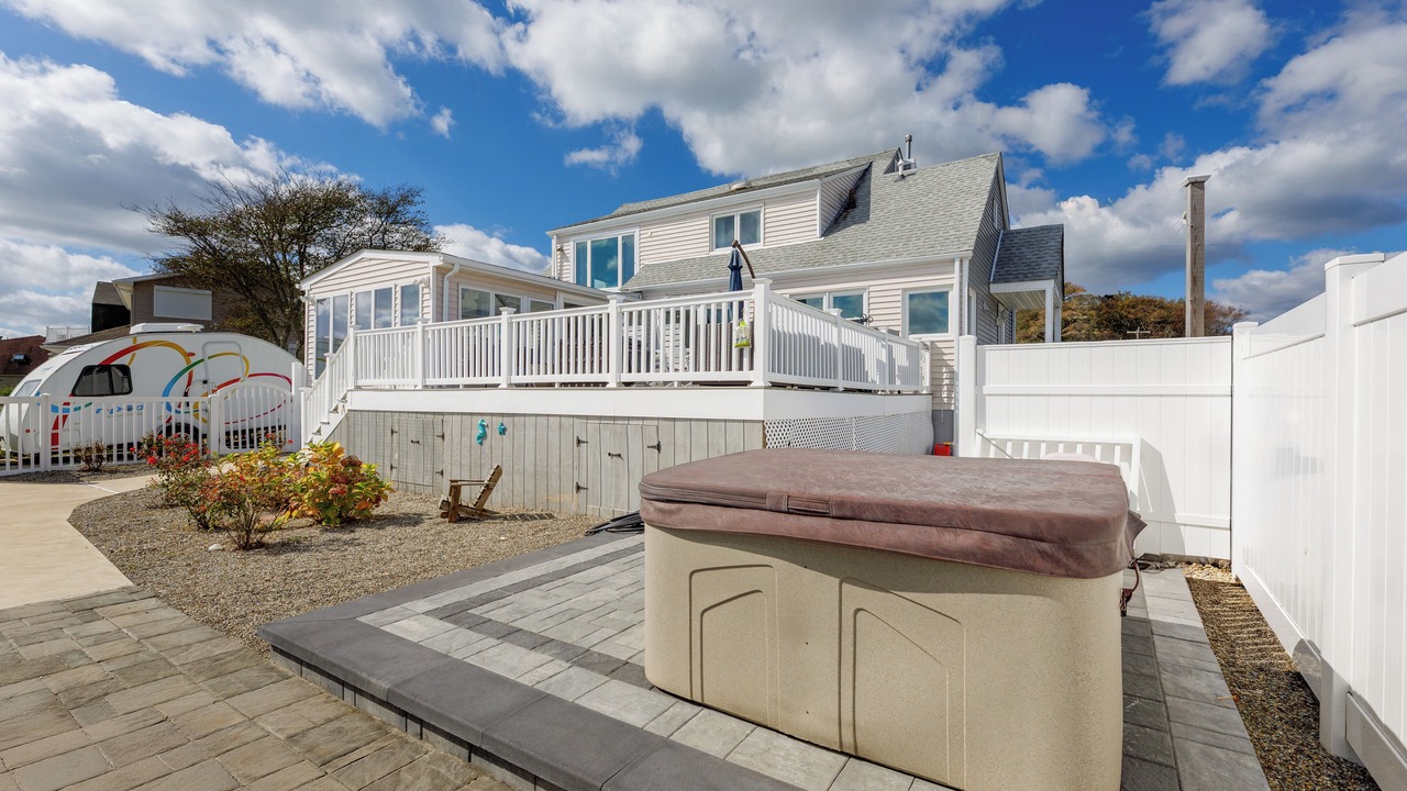 Photo of Patio Balcony in Waretown