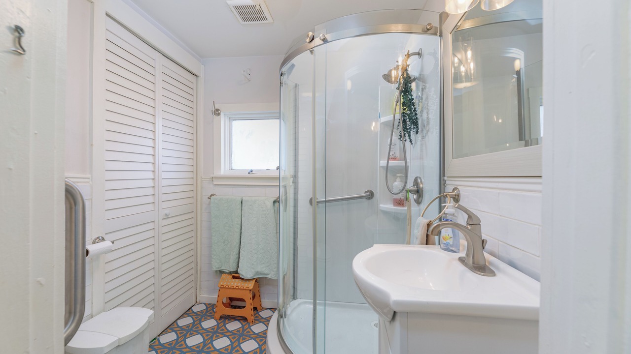 Photo of Bathroom in Waretown