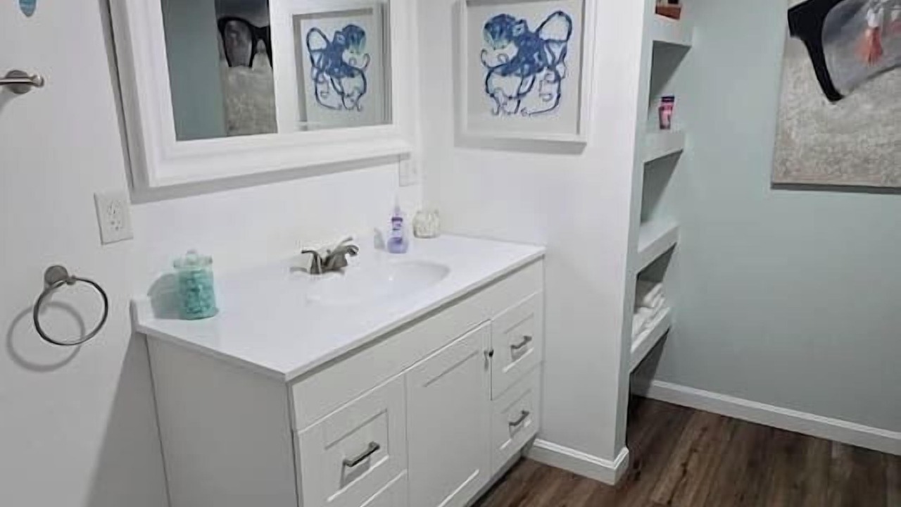 Photo of Bathroom in Ocean Park