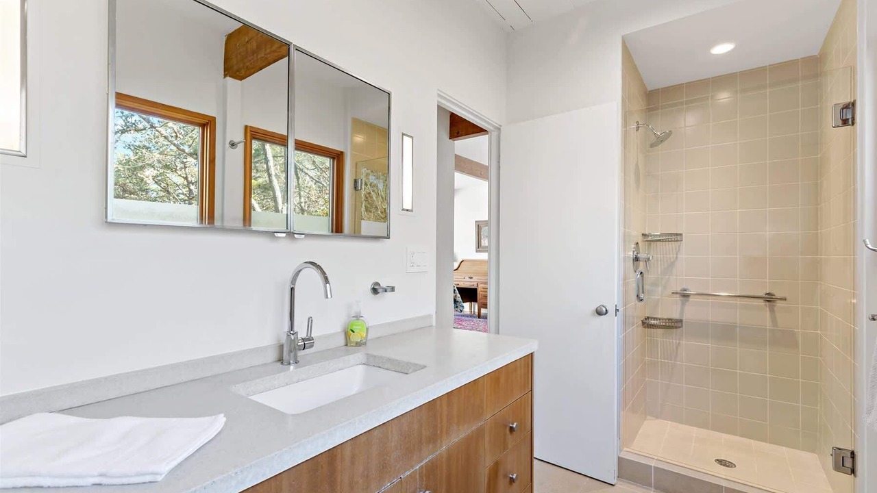 Photo of Bathroom in Wellfleet
