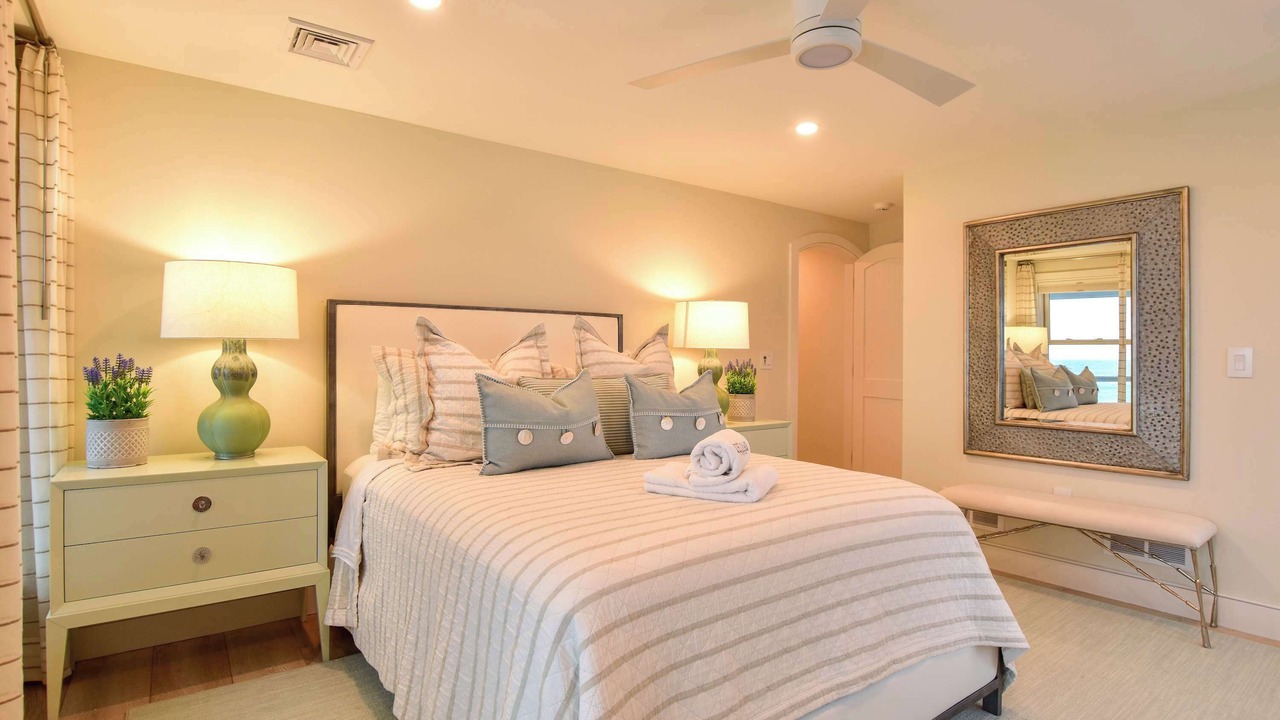 Photo of Bedroom in West Yarmouth