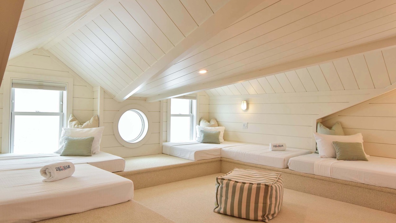 Photo of Bedroom in West Yarmouth