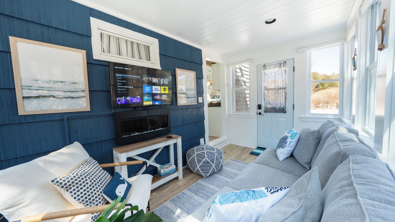 Photo of Livingroom in North Truro