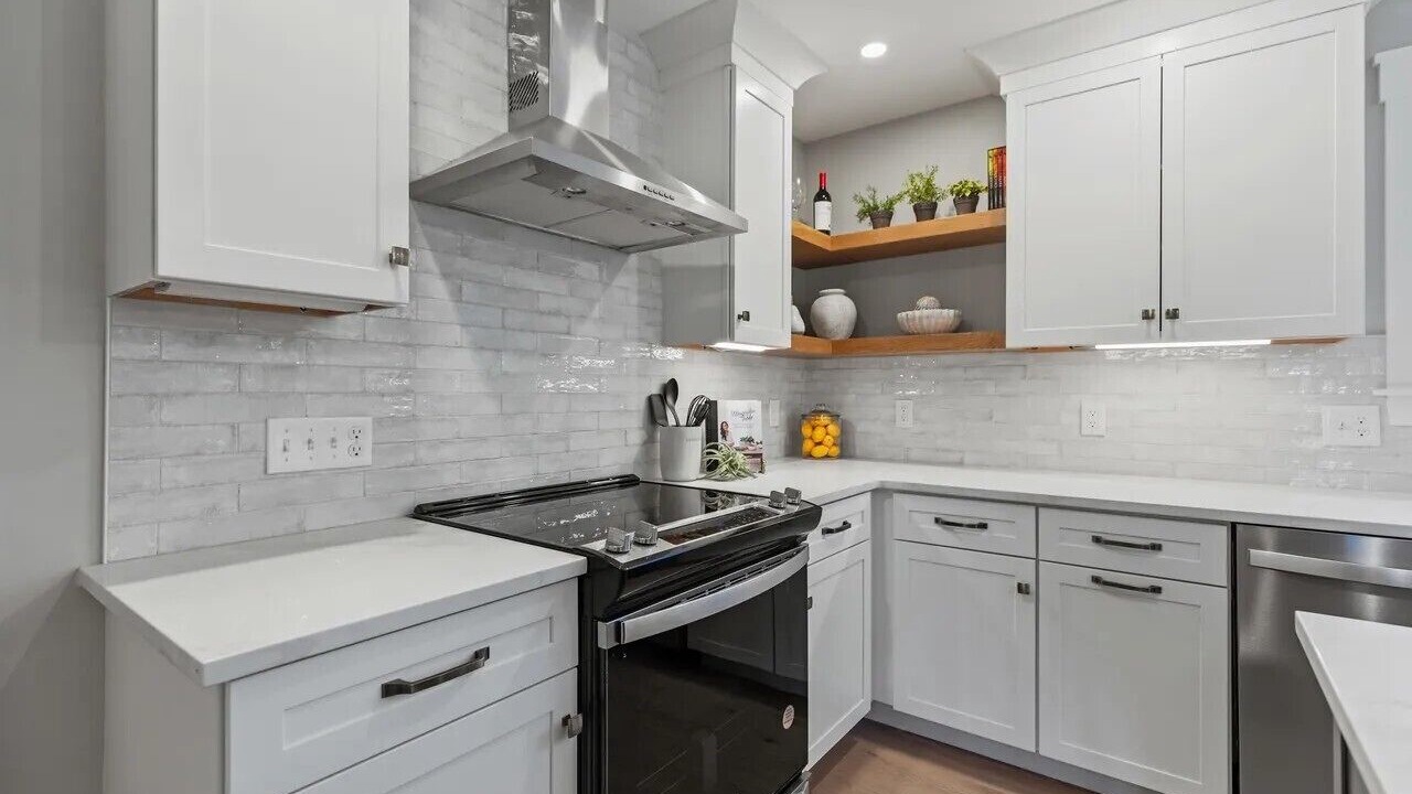 Photo of Kitchen in Cumberland Center