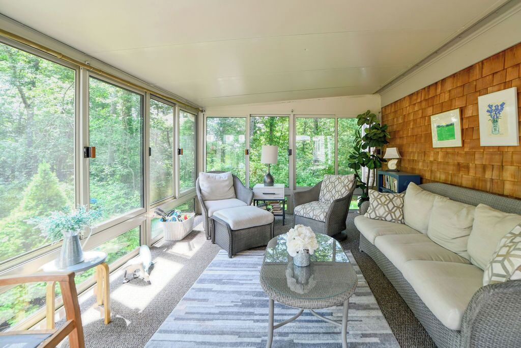 Photo of Livingroom in Mashpee