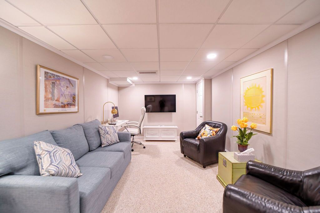 Photo of Livingroom in Mashpee