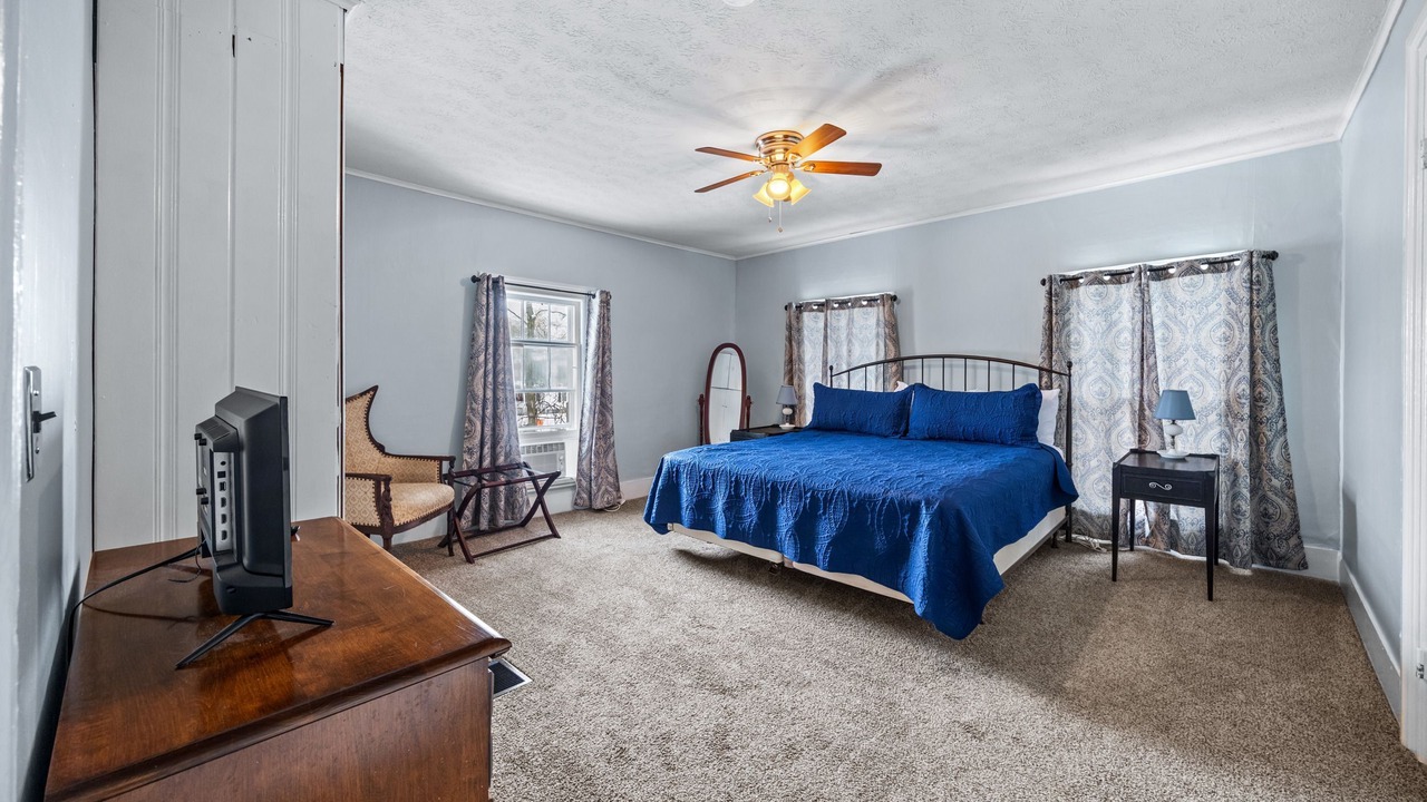 Photo of Bedroom in Penn Yan