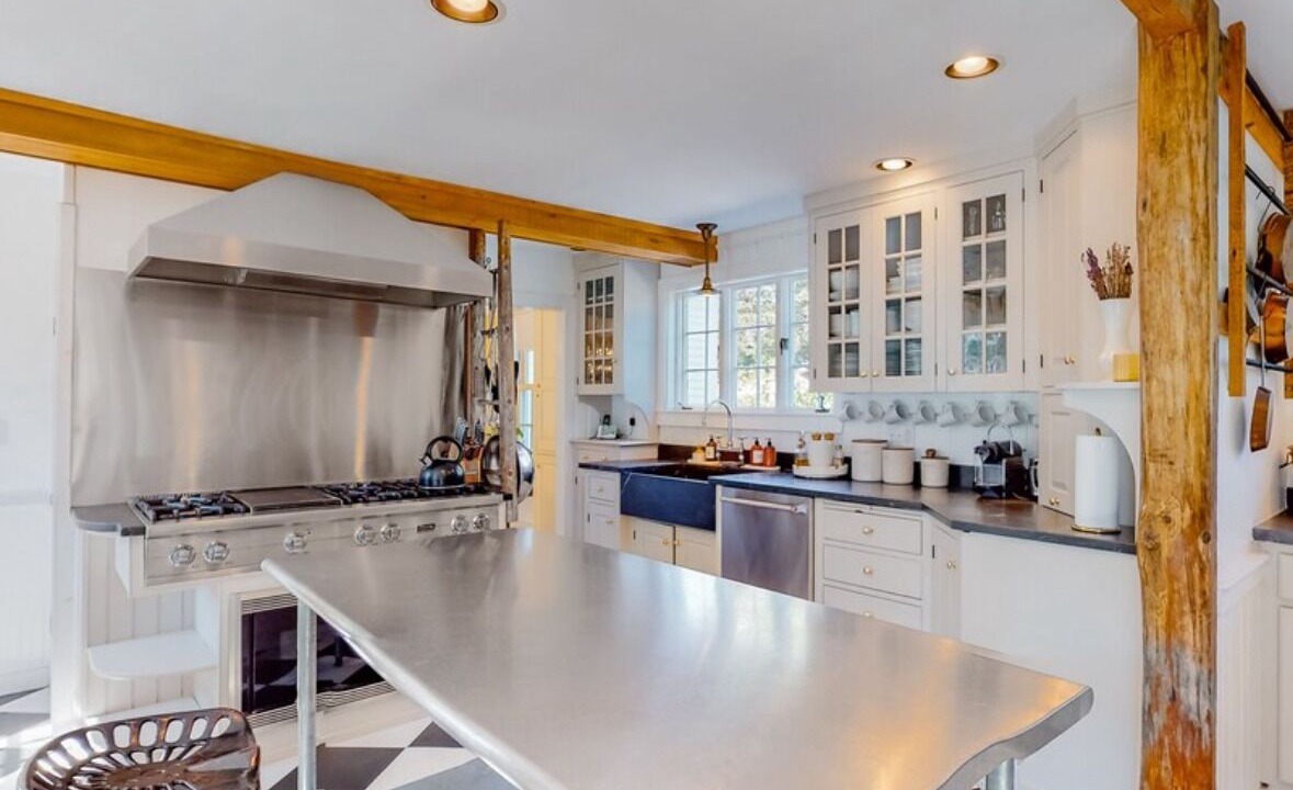 Photo of Kitchen in Mid-Coast and Islands