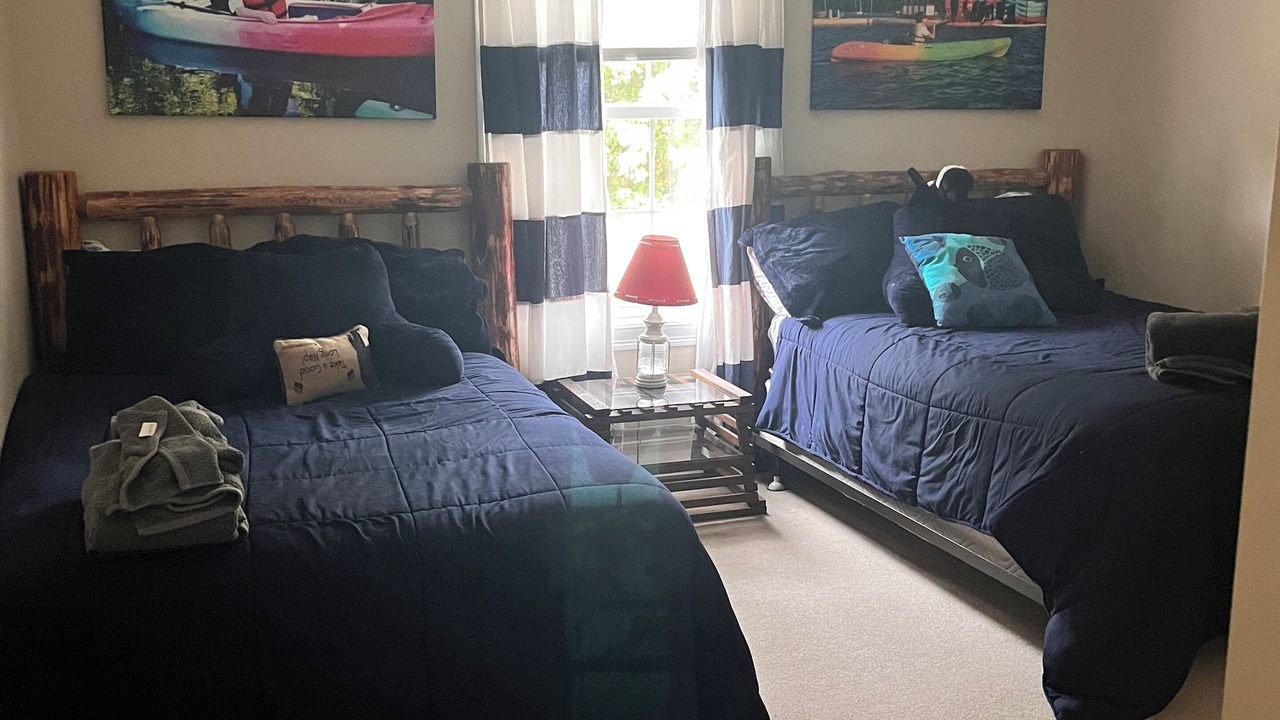 Photo of Bedroom in Moultonborough