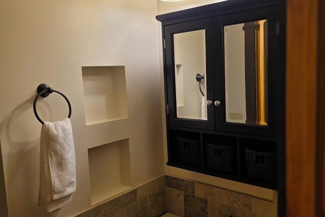 Photo of Bathroom in Roscoe