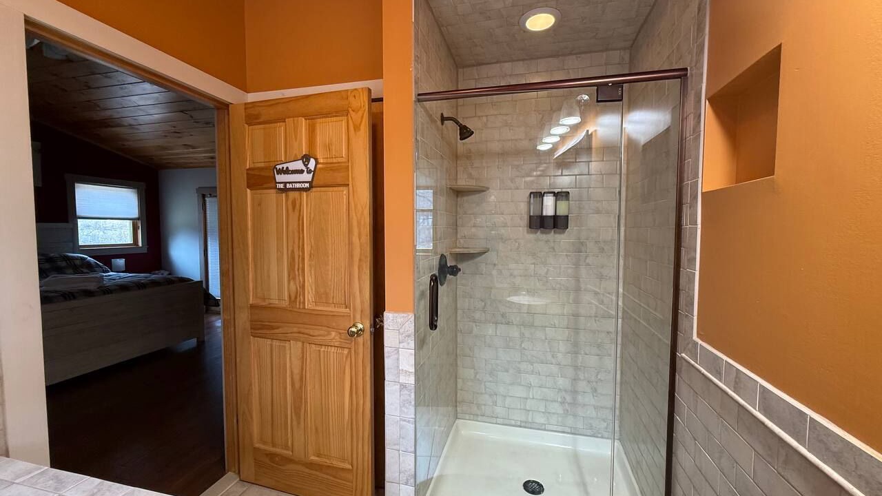 Photo of Bathroom in Roscoe