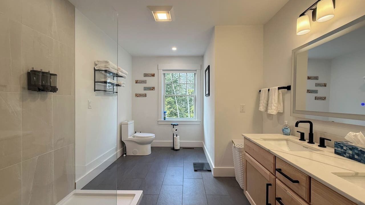 Photo of Bathroom in Conway