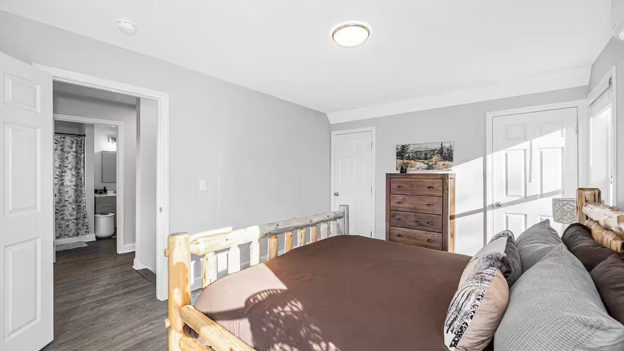 Photo of Bedroom in Thornton