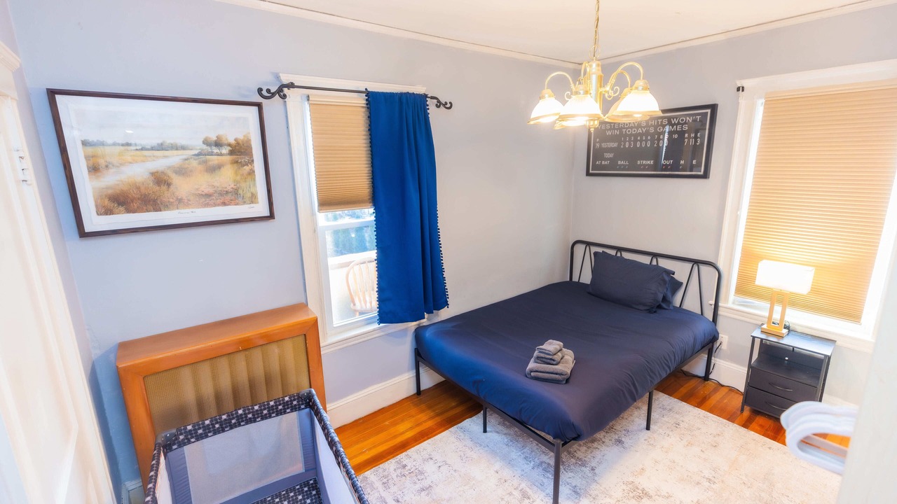 Photo of Bedroom in High Street Hill