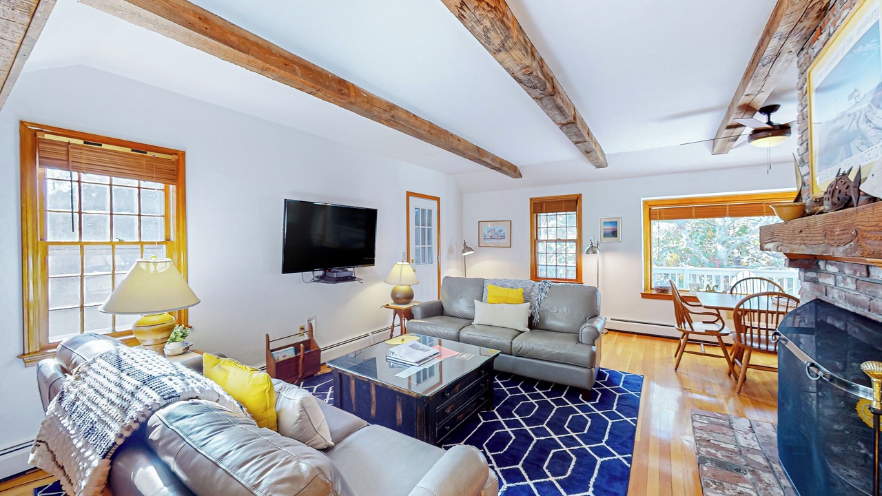 Photo of Livingroom in North Truro