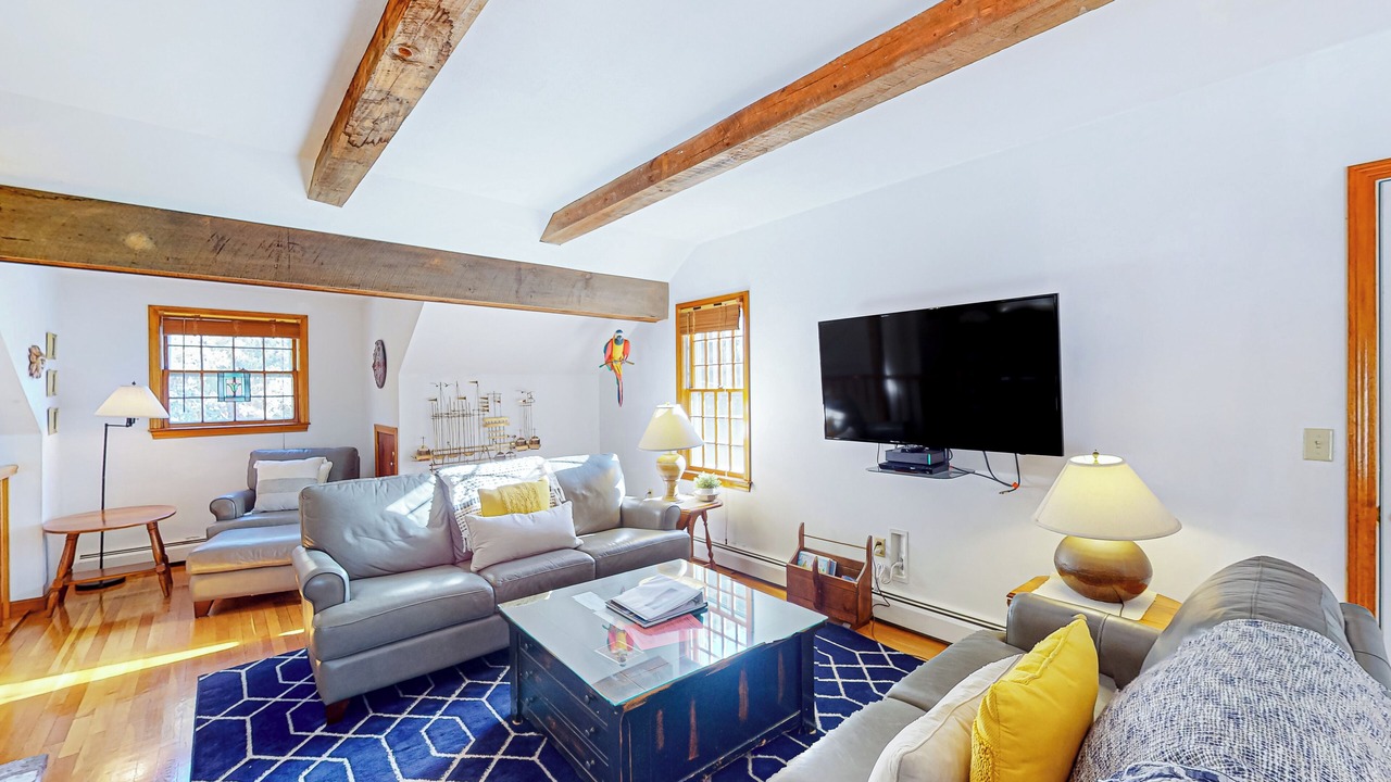 Photo of Livingroom in North Truro