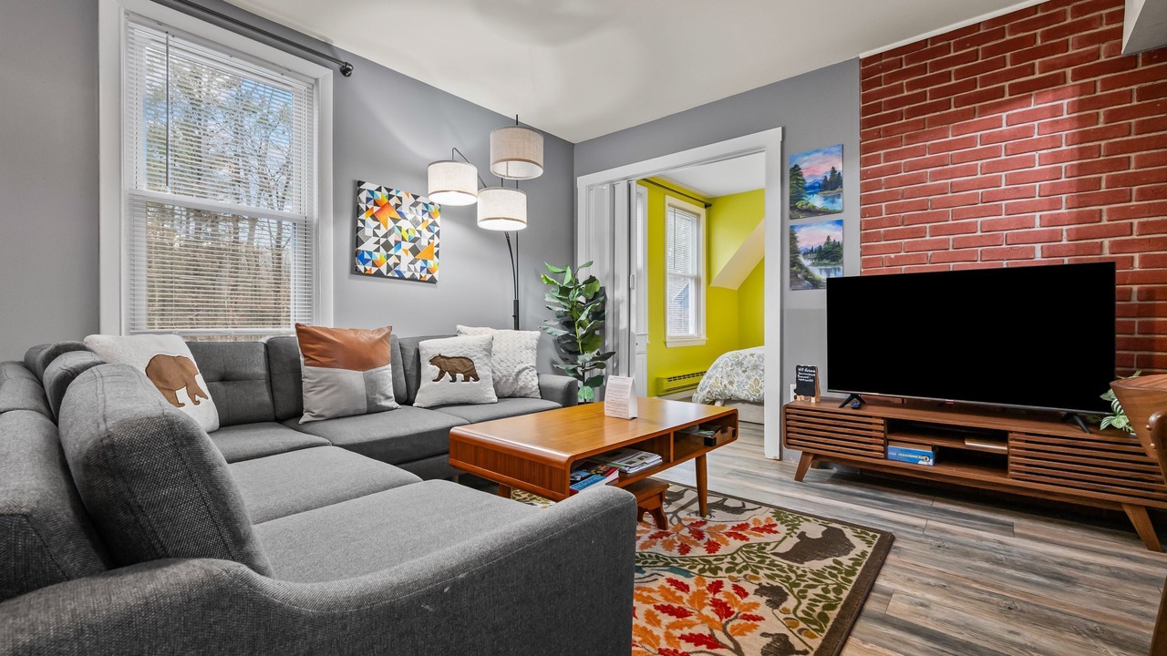 Photo of Livingroom in Bartlett