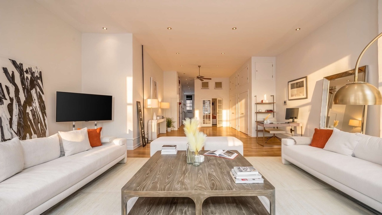 Photo of Livingroom in SoHo
