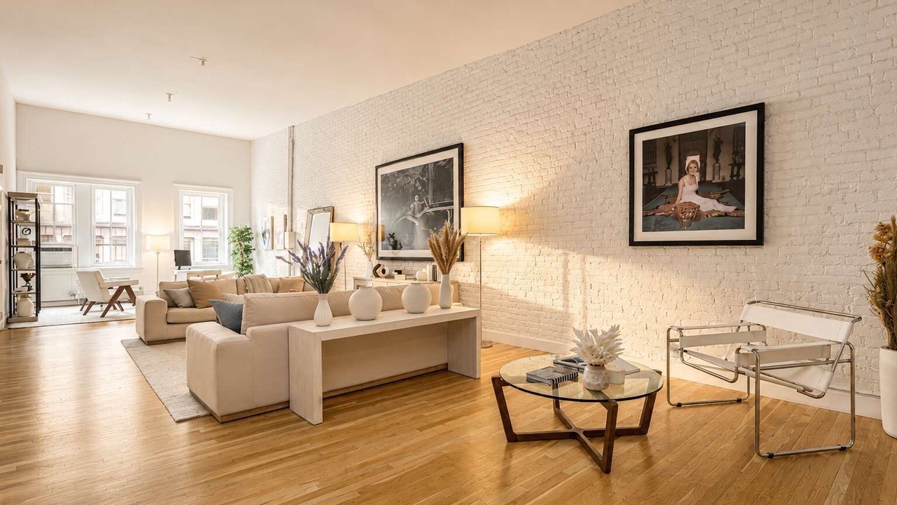 Photo of Livingroom in SoHo