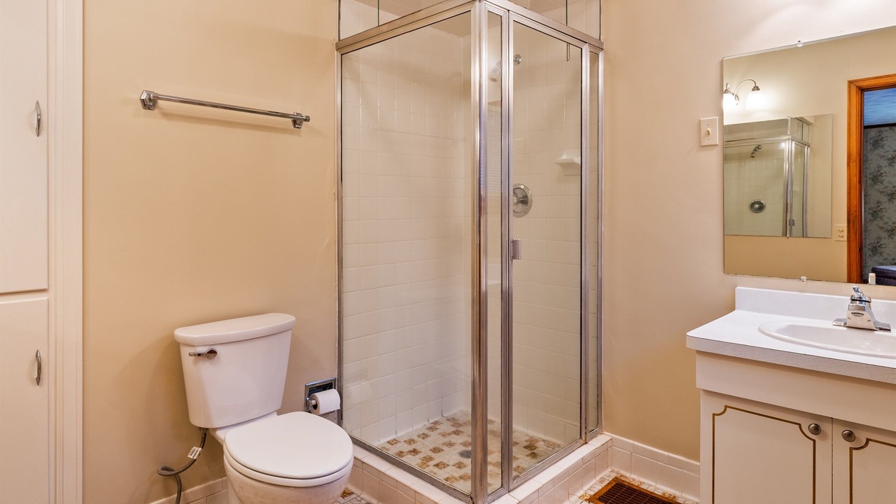 Photo of Bathroom in Town of Jerusalem