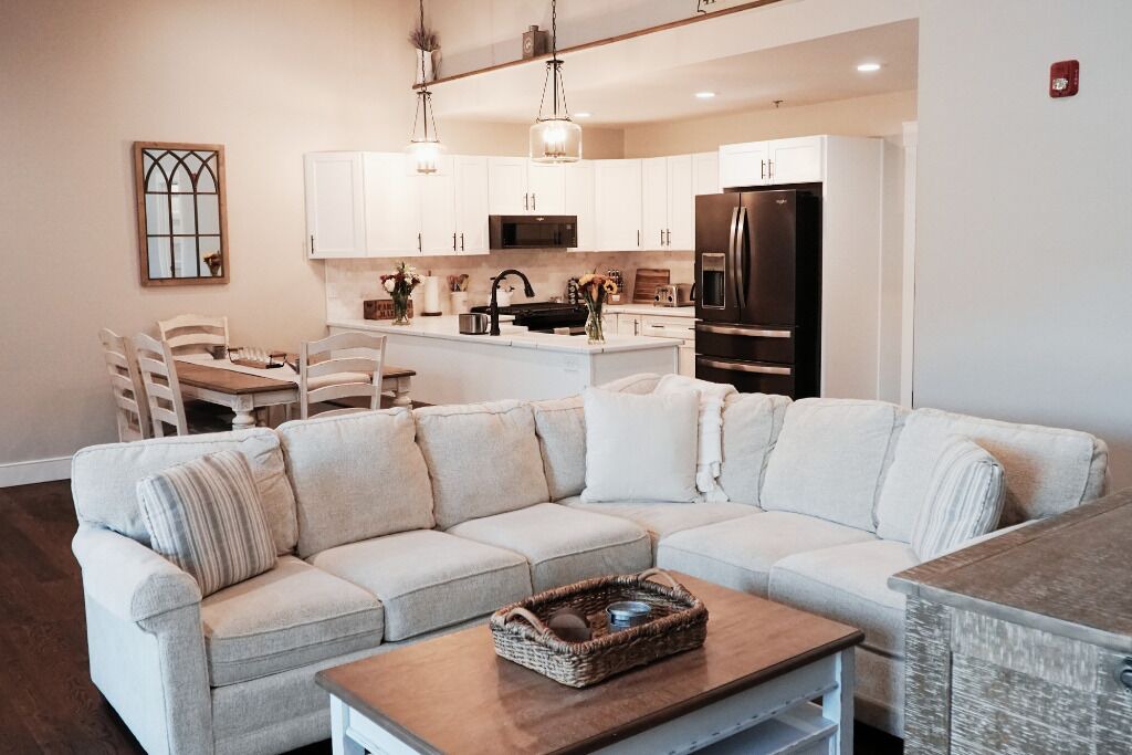 Photo of Livingroom in Stonington