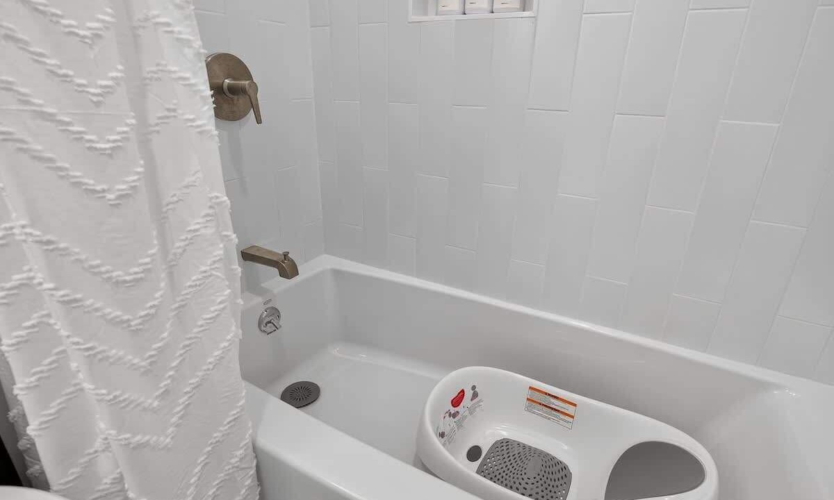 Photo of Bathroom in Mid-Cambridge