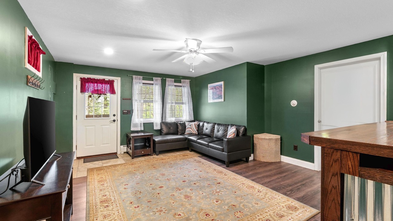 Photo of Livingroom in Conway