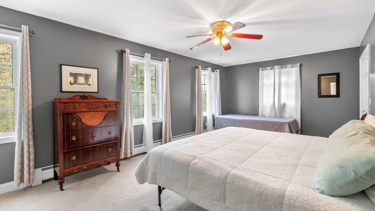 Photo of Bedroom in Conway