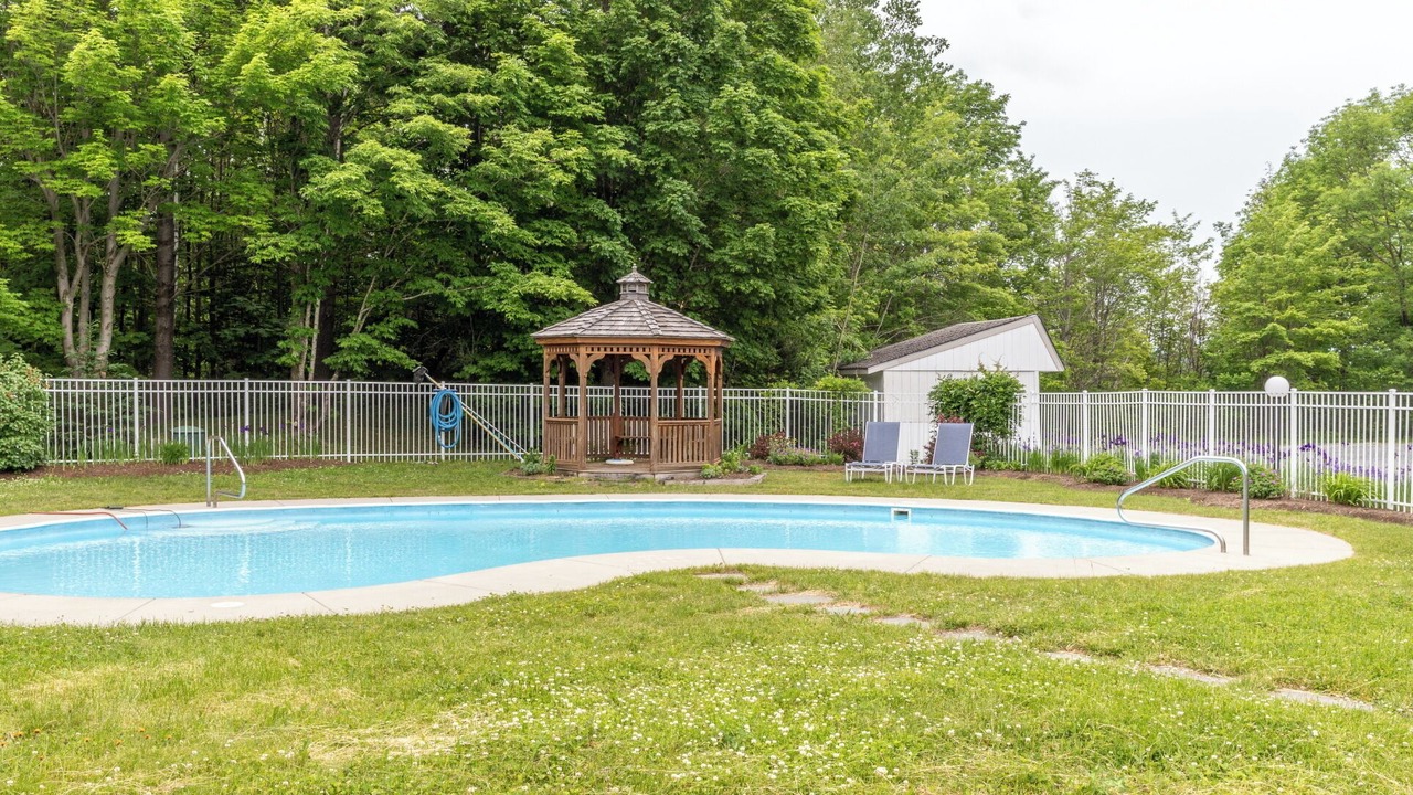 Photo of Outdoor in Warren