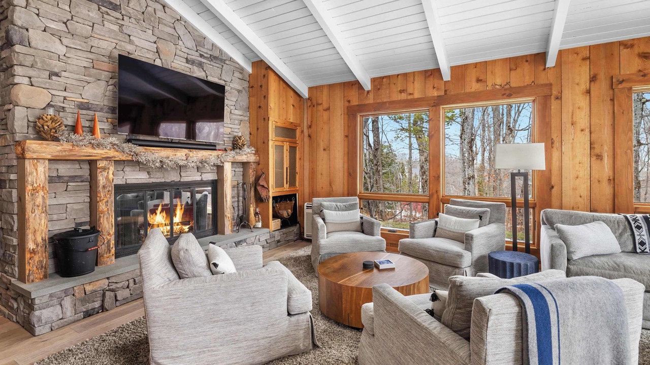 Photo of Livingroom in Stratton Mountain