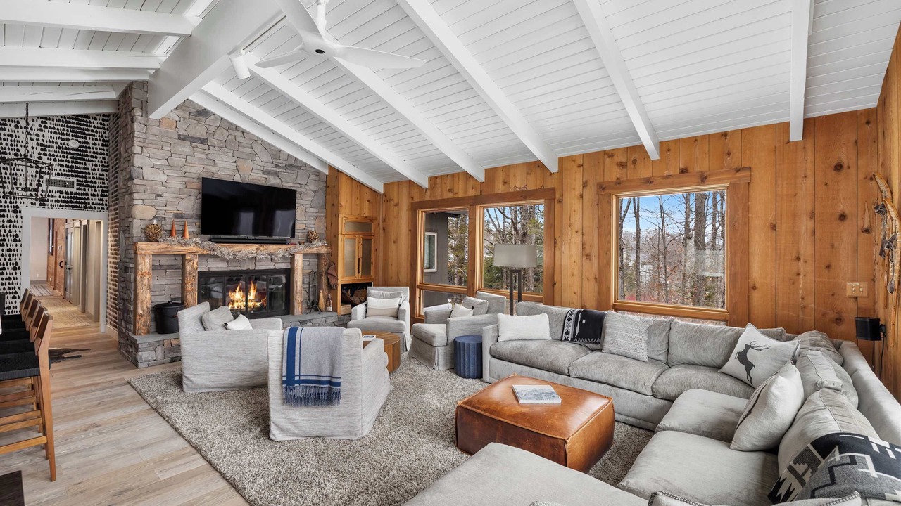 Photo of Livingroom in Stratton Mountain