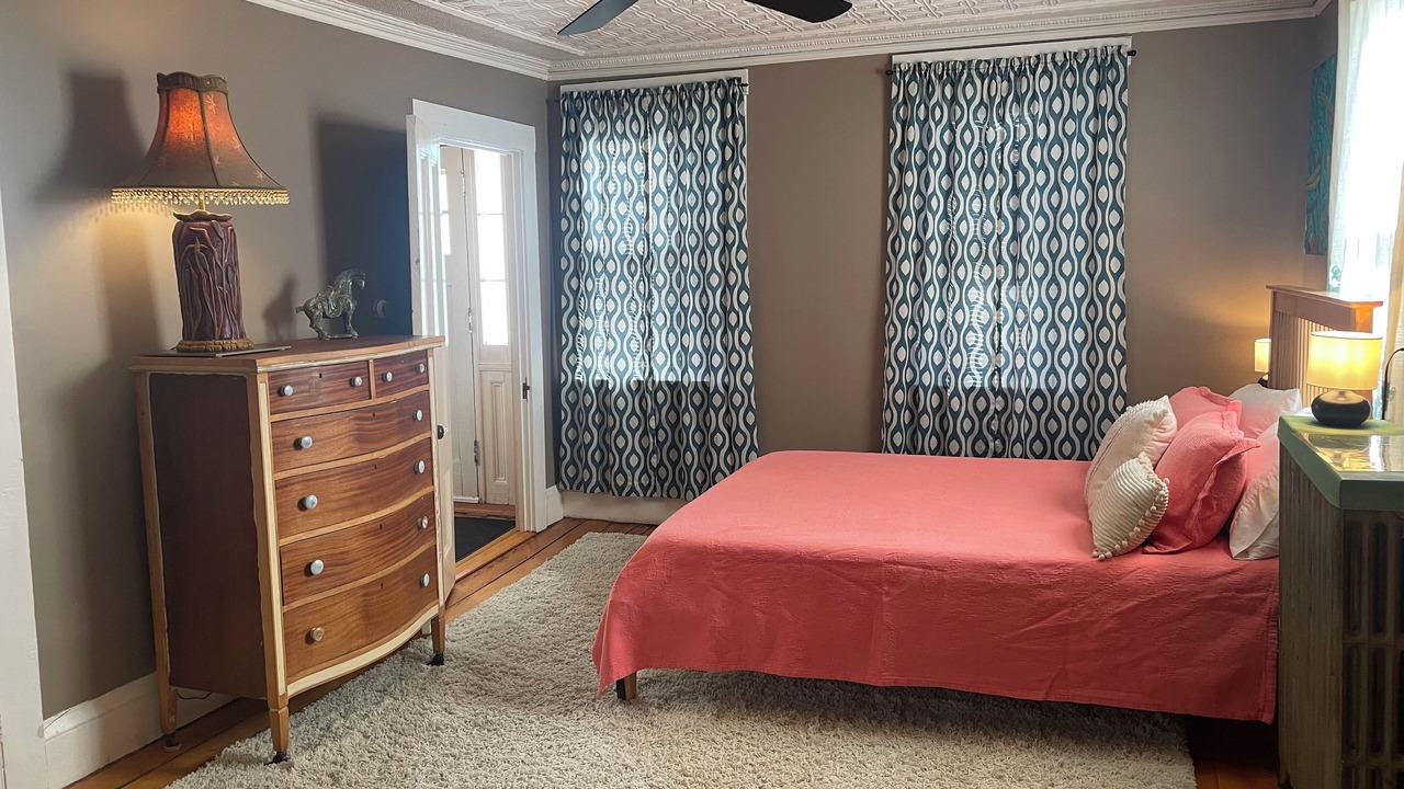 Photo of Bedroom in West End
