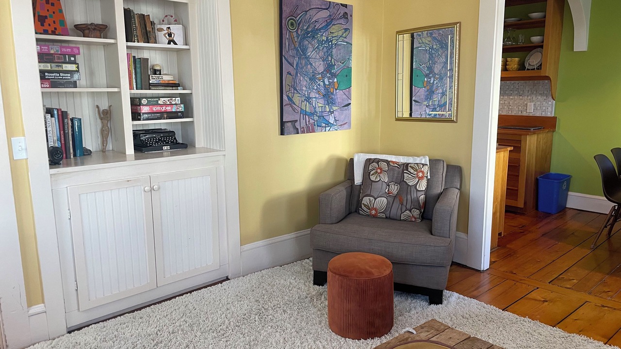 Photo of Livingroom in West End