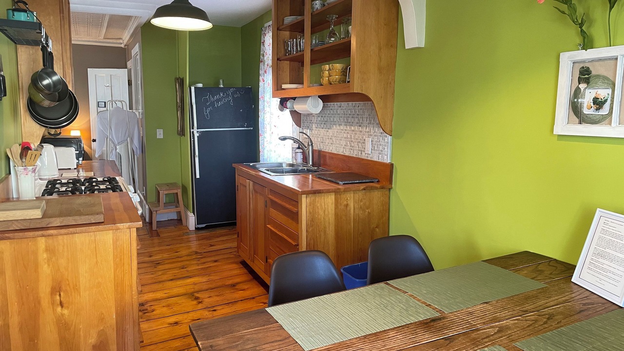 Photo of Kitchen in West End