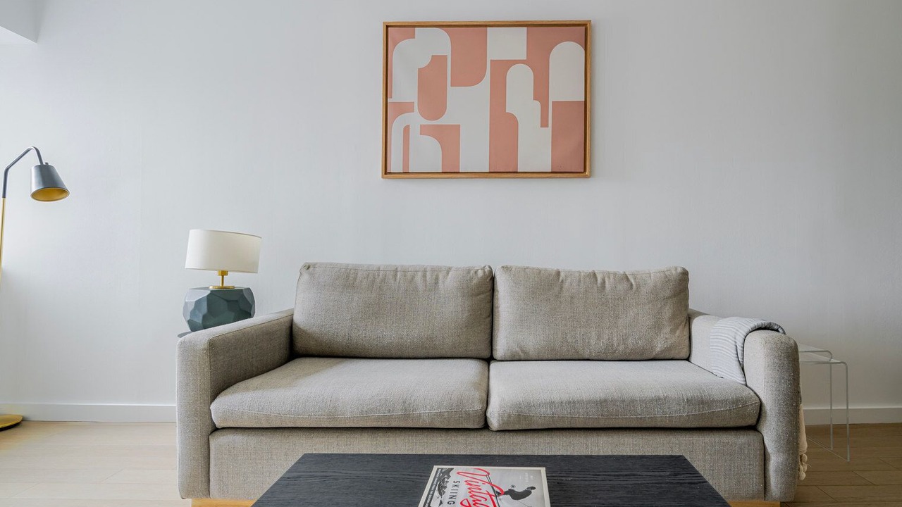 Photo of Livingroom in Downtown Boston
