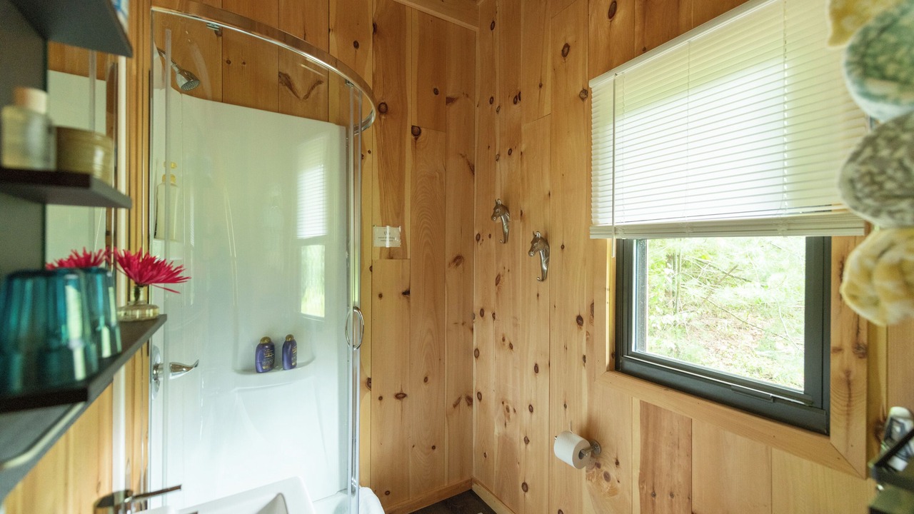 Photo of Bathroom in Marlboro