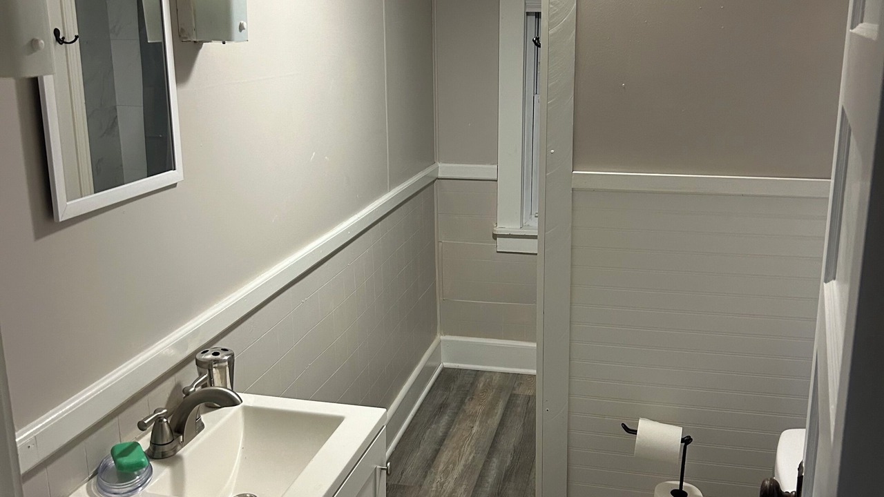 Photo of Bathroom in Bridgewater Corners