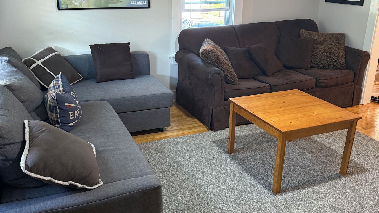 Photo of Livingroom in Bridgewater Corners