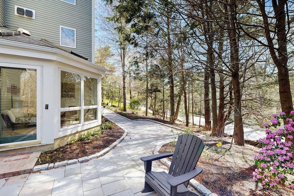 Photo of Patio Balcony in Cumberland Foreside