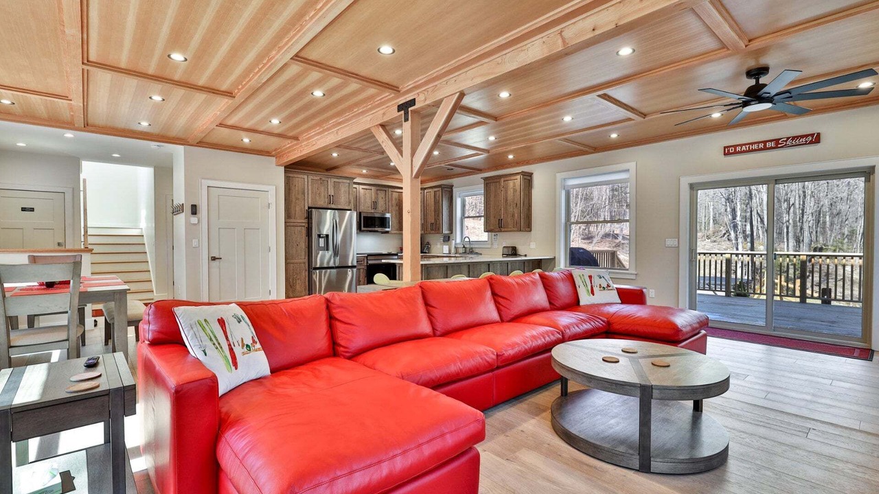 Photo of Livingroom in Pittsfield