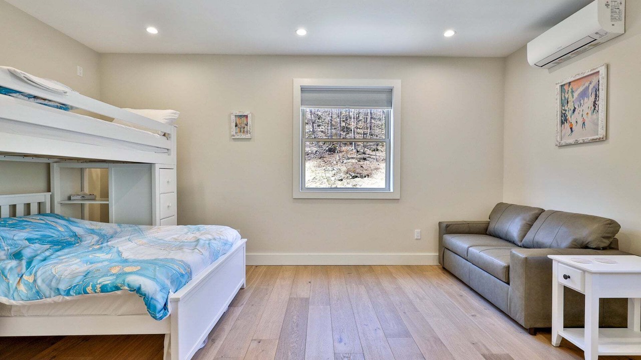 Photo of Bedroom in Pittsfield