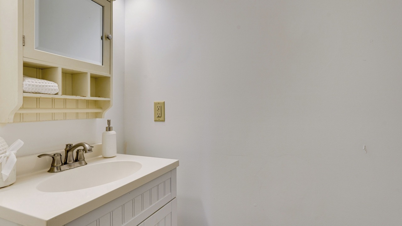 Photo of Bathroom in Highland