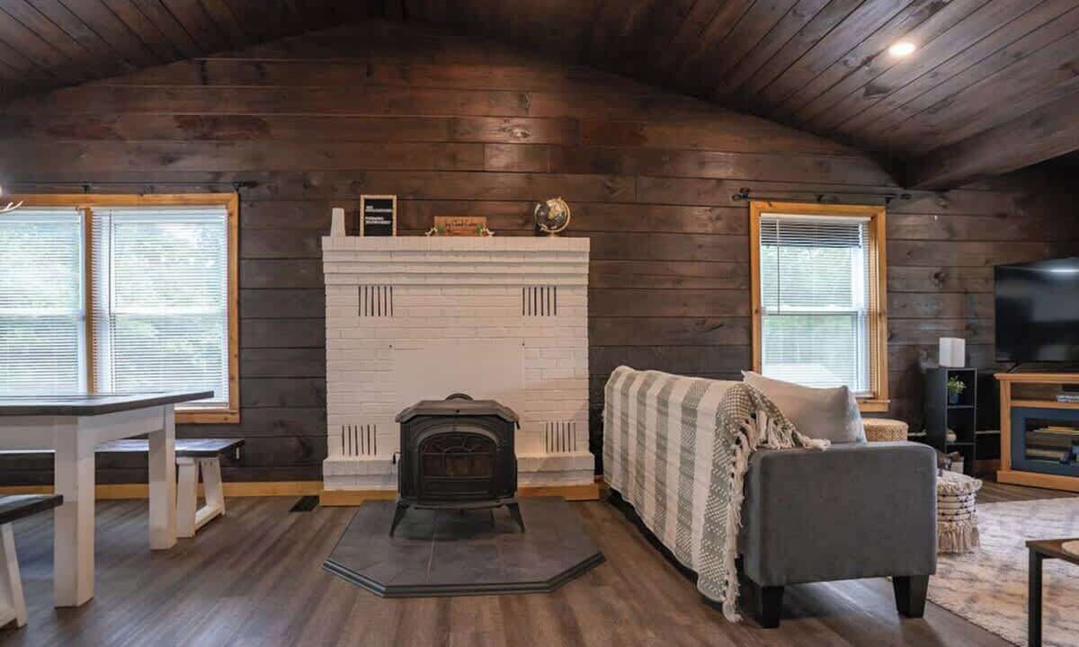 Photo of Livingroom in Jay