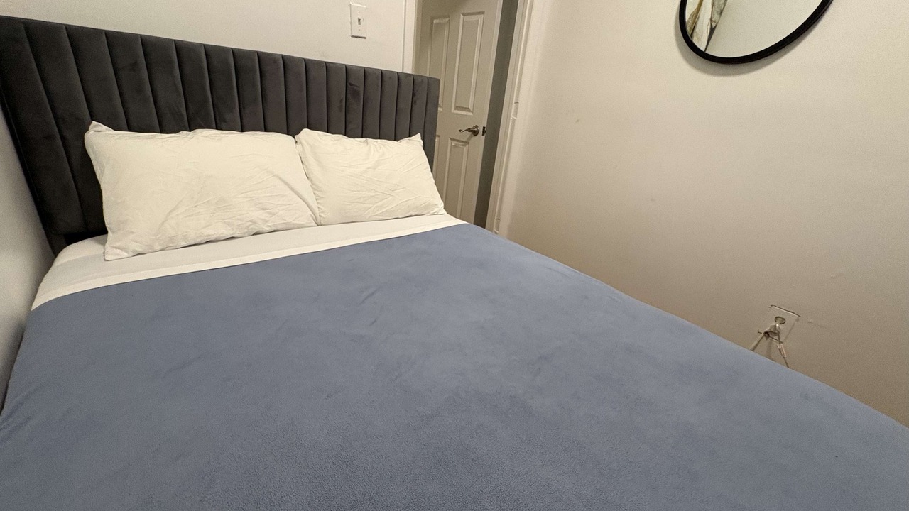 Photo of Bedroom in Garment District