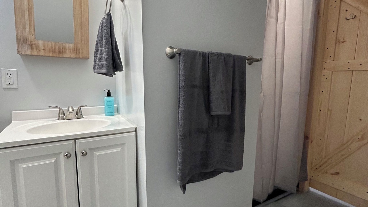 Photo of Bathroom in East Jamaica